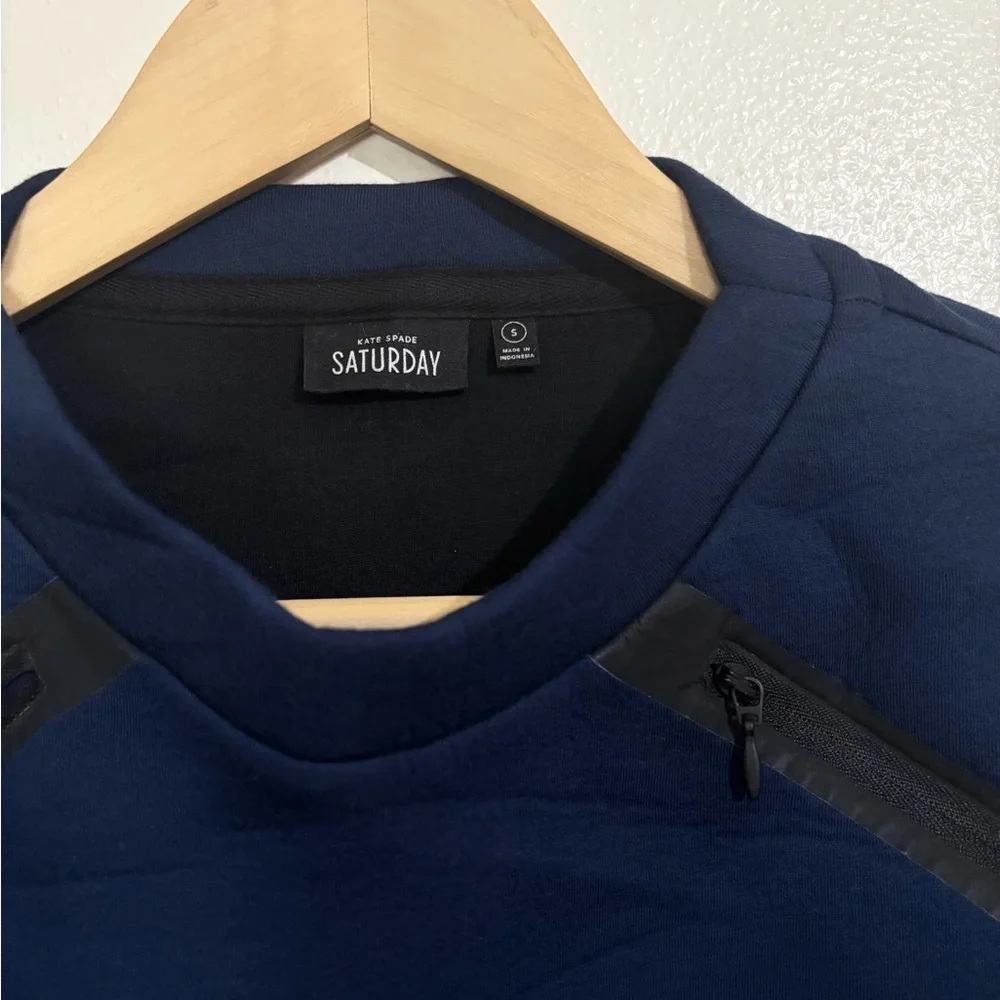 Kate Spade Saturday zip around shoulder sweatshirt Small - Picture 4 of 8